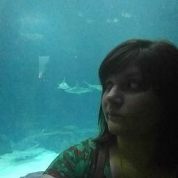 Meet your Posher, Kendra - Picture 1 of 1